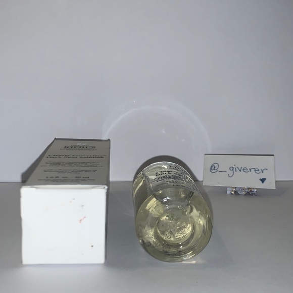 Kiehl’s Clearly Corrective Dark Spot Serum - Picture 4 of 10